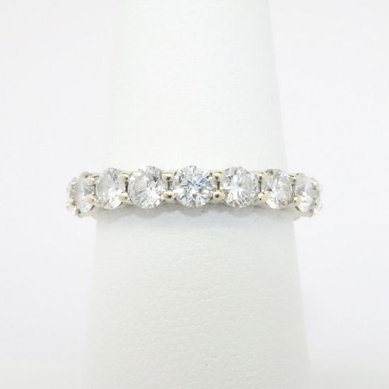 Picture of 18K White Gold Diamond Eternity Band