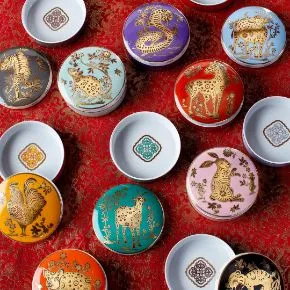 Picture for category Boxes, Jars & Urns