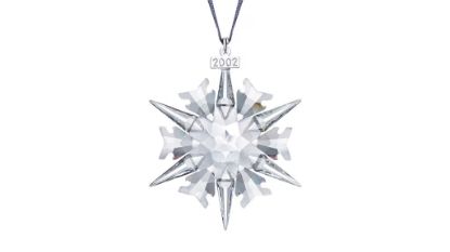 Picture of 2002 Snowflake Ornament 2002 with Original Box & COA