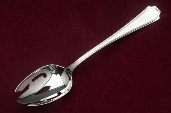 Picture of Pierced Tableserv.spn