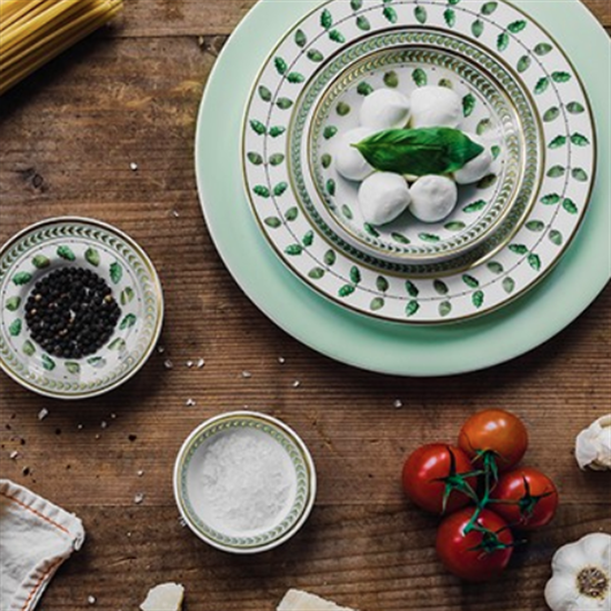 Picture of New 5pc. Setting