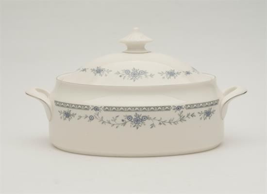 Picture of Covered Vegetable Bowl