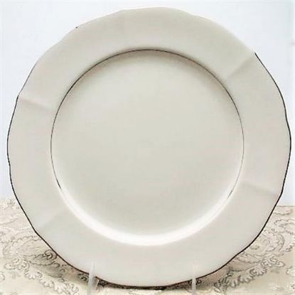 Picture of Dinner Plates