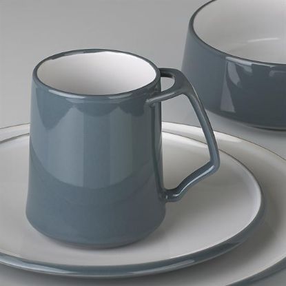 Picture of Dinner Plates