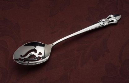 Picture of Pierced Tableserv.spn