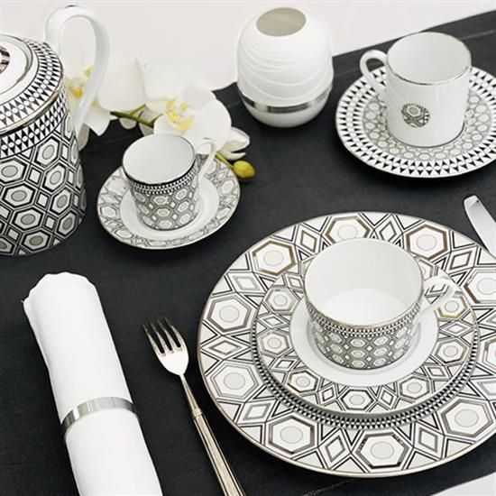 Picture of New 5pc. Setting