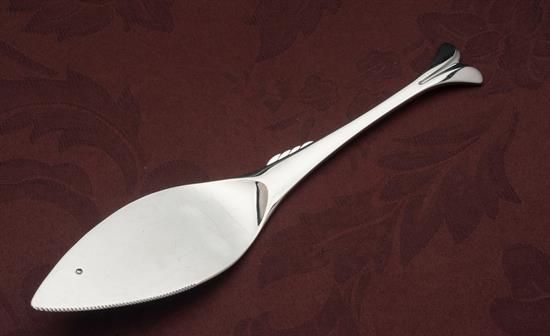 Picture of New Pie/cake Server