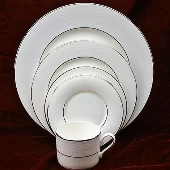 Picture of Dinner Plates