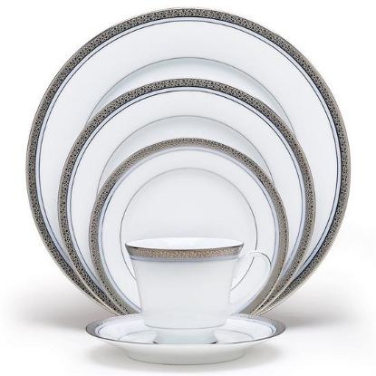Picture of Dinner Plates