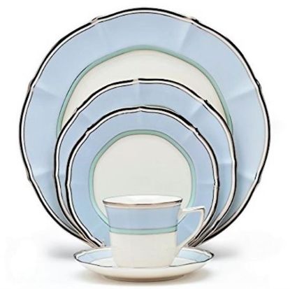Picture of Dinner Plates