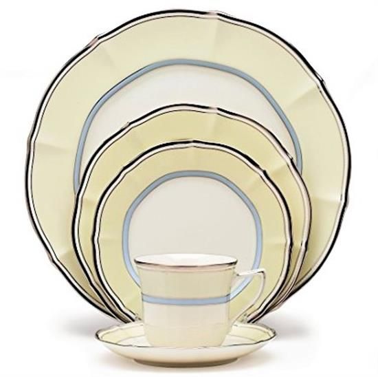 Picture of Dinner Plates
