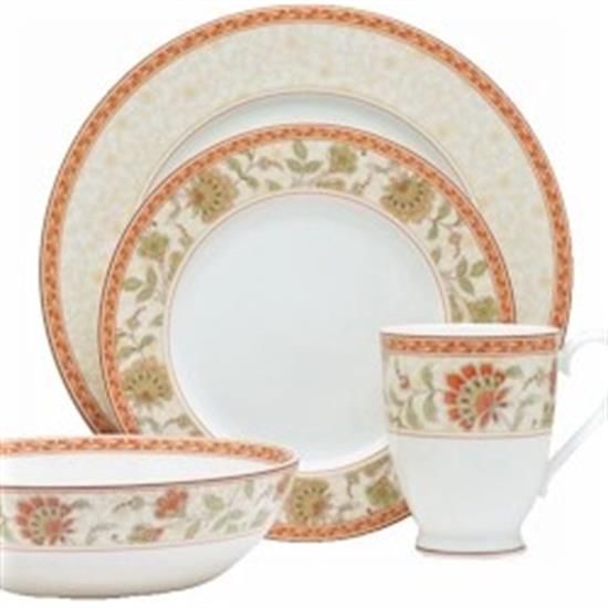 Picture of Dinner Plates