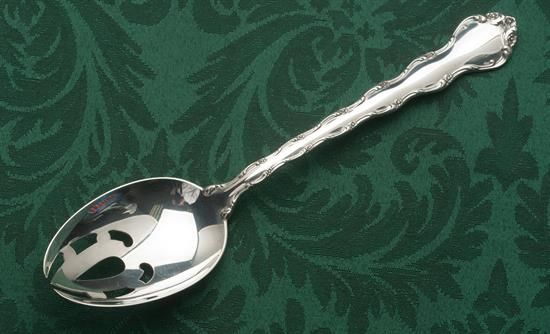 Picture of Pierced Tableserv.spn