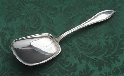 Picture of Berry Serving Spoon