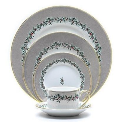Picture of Dinner Plates