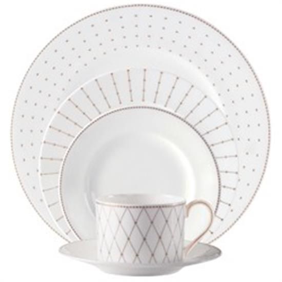 Picture of Dinner Plates