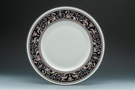 Picture of Dinner Plates