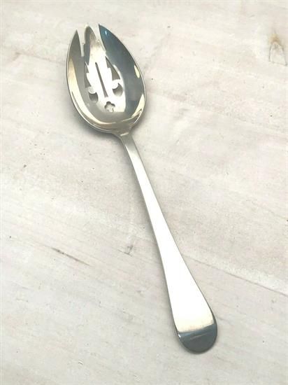 Picture of Pierced Tableserv.spn