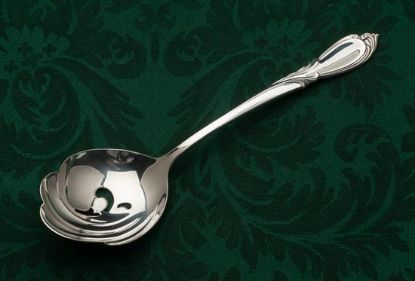 Picture of Pierced Tableserv.spn