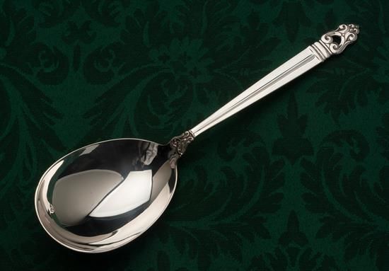 Picture of Berry Serving Spoon