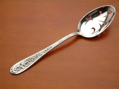 Picture of Pierced Tableserv.spn