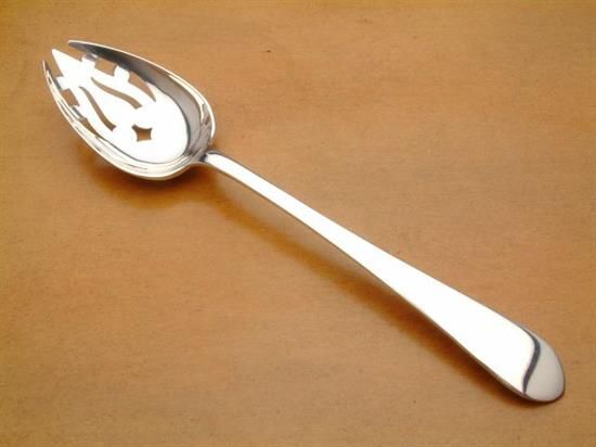 Picture of Pierced Tableserv.spn