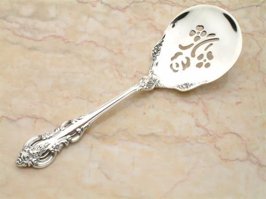 Picture of New Bon Bon Server