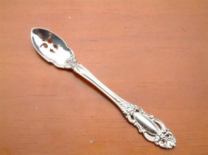 Picture of Olive Spoon