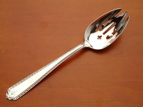 Picture of Pierced Tableserv.spn