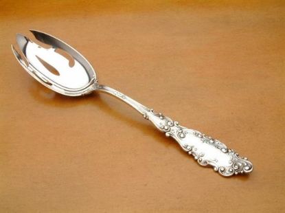 Picture of Pierced Tableserv.spn