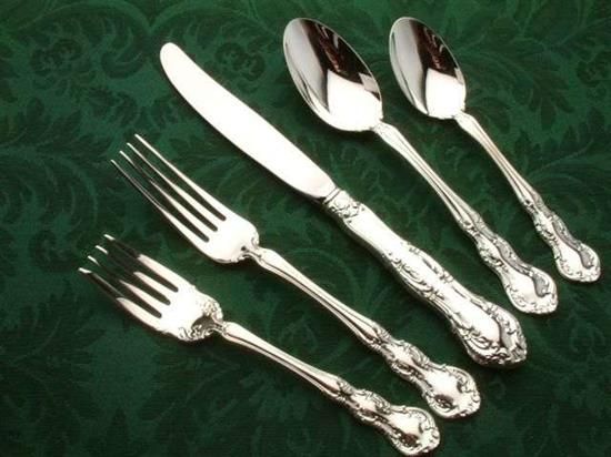 Picture of New 5pc. W/placespoon