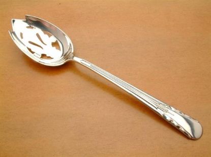 Picture of Pierced Tableserv.spn