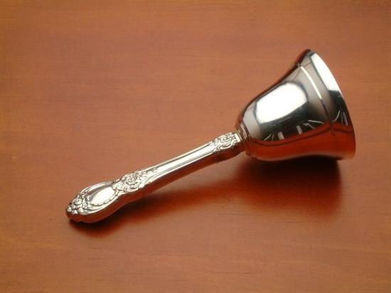 Picture of Ringing Dinner Bell Hh