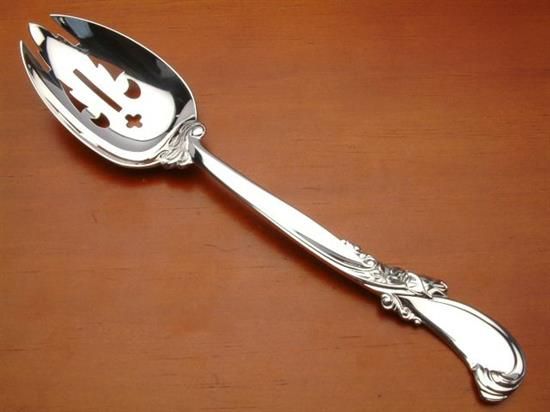 Picture of Pierced Tableserv.spn