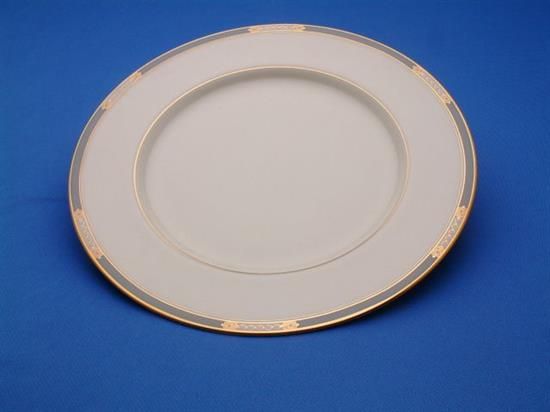 Picture of Dinner Plates