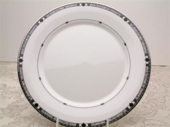 Picture of Dinner Plates