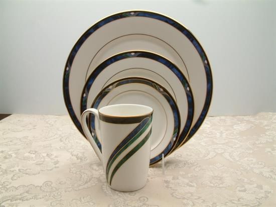 Picture of 4pc. Place Setting