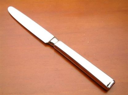 Picture of Place Knife Modern