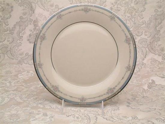 Picture of Dinner Plates