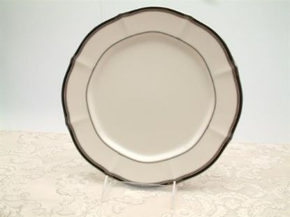Picture of Dinner Plates