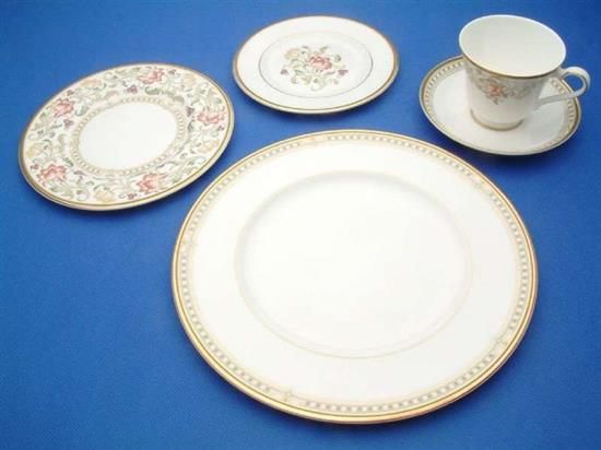 Picture of 5pc. Place Setting