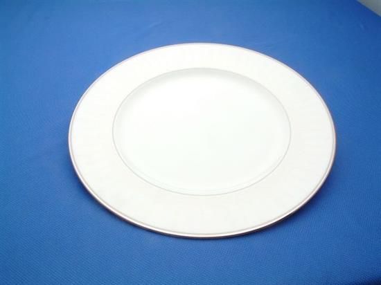 Picture of Dinner Plates
