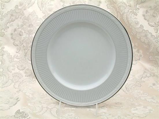 Picture of Dinner Plates