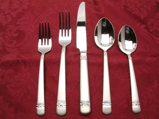 Picture of New 5pc. W/placespoon