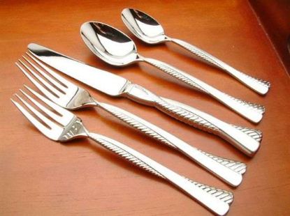 Picture of New 5pc. W/placespoon