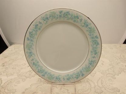 Picture of Dinner Plates