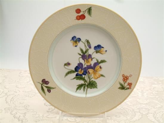 Picture of 9"accent Salad Plate
