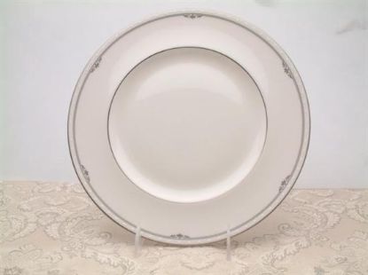 Picture of Dinner Plates