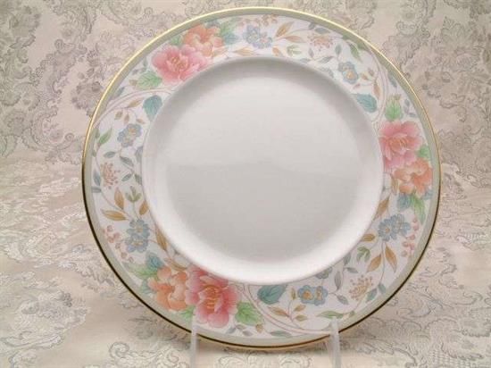 Picture of Dinner Plates