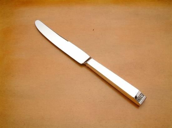 Picture of Place Knife Modern